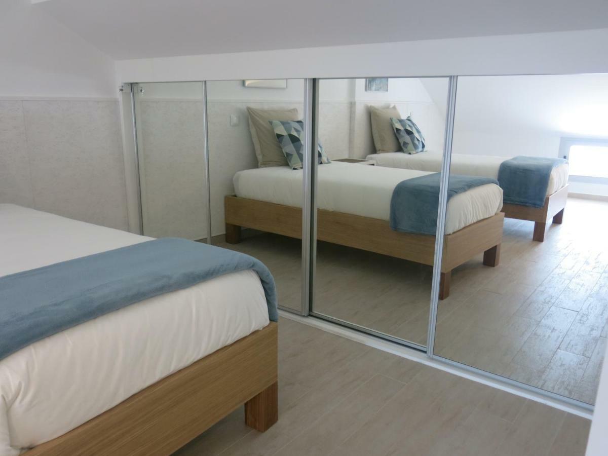 Serena Beach 3 Назаре Екстер'єр фото
